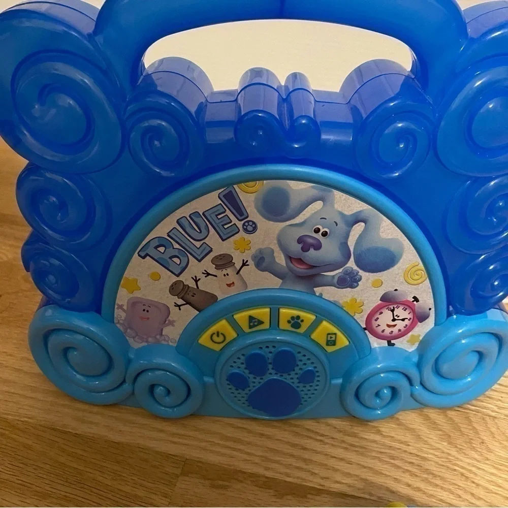 Blue’s Clues Musical Boombox Karaoke Toy Nickelodeon Blue Dog Kids Toy